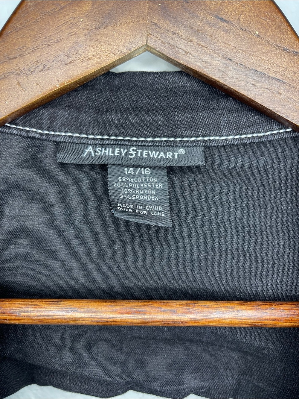 Ashley Stewart Jeans Duster Vest 14/16 Black Distressed Denim Button Down - Picture 12 of 13